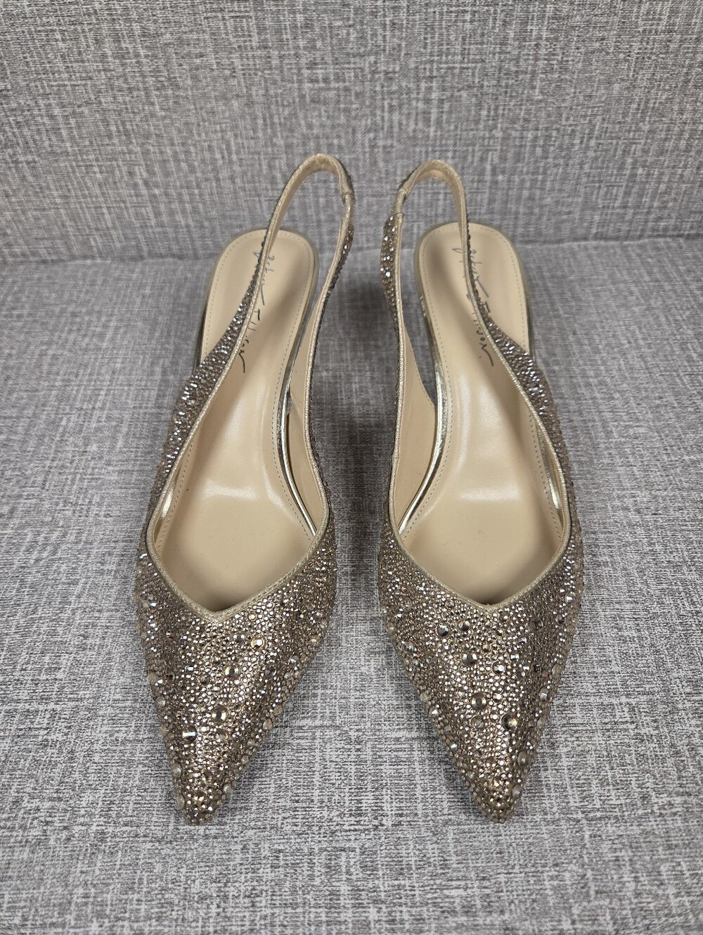 Betsey Johnson Clark Slingback Pumps Sparkle Gold Heels Women's Size 10   $120 - Picture 2 of 8